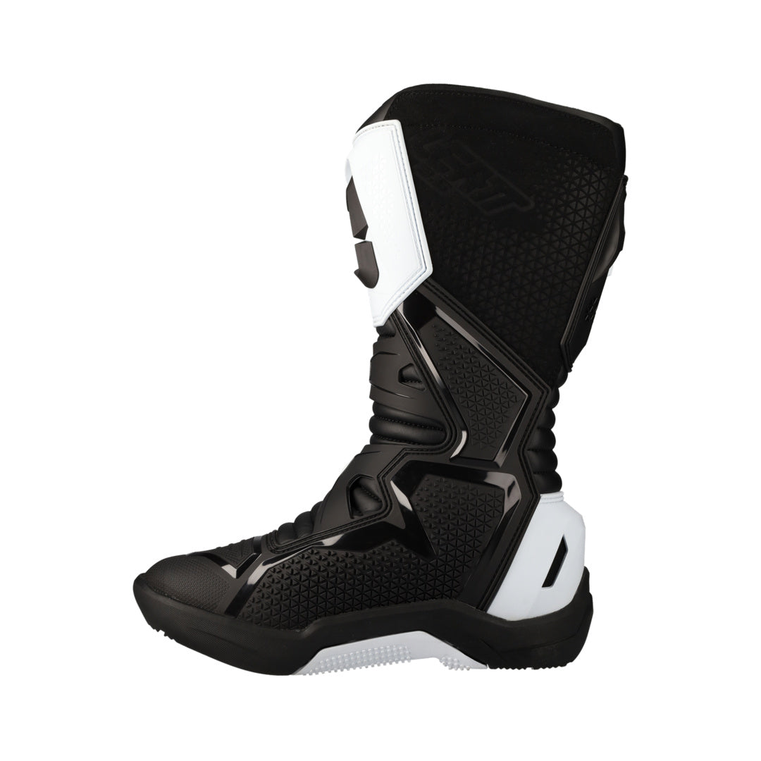 Boots 3.5