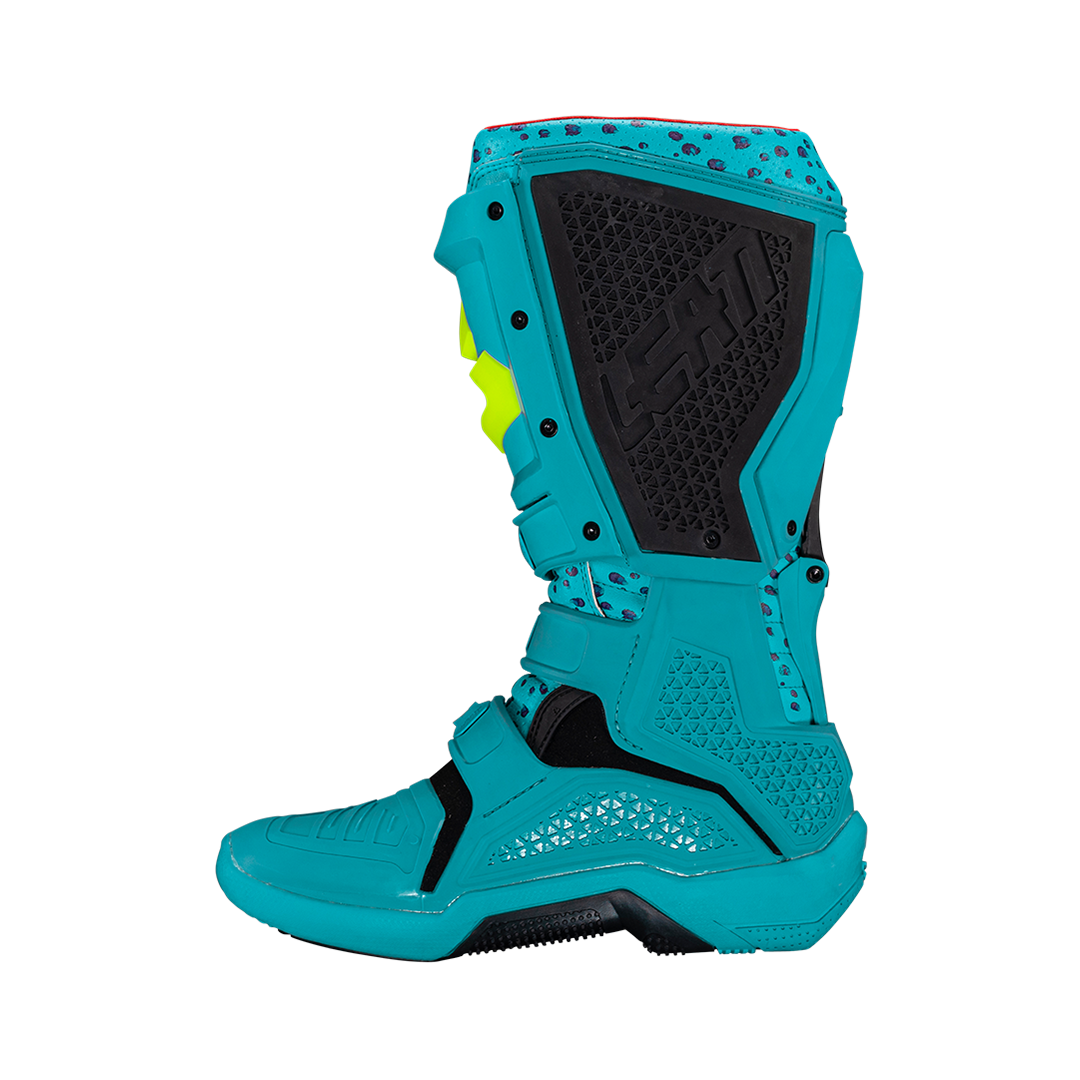 Boots 5.5 FlexLock